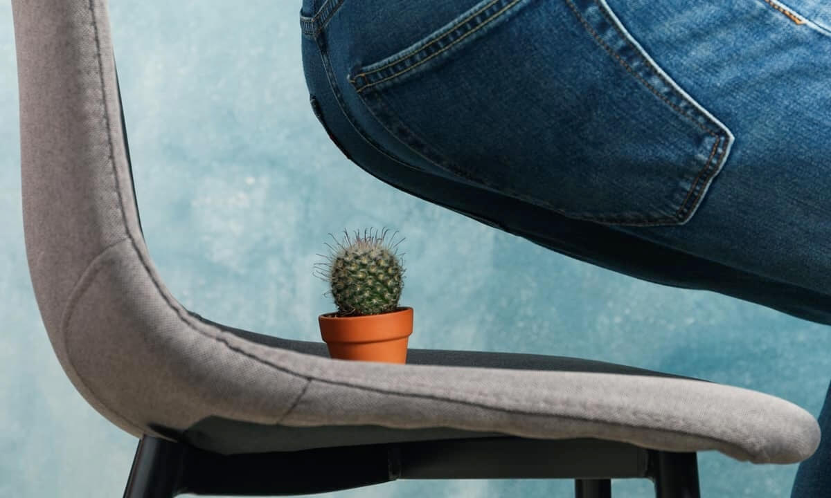 How-to-Stop-Hemorrhoids-Bleeding (1)